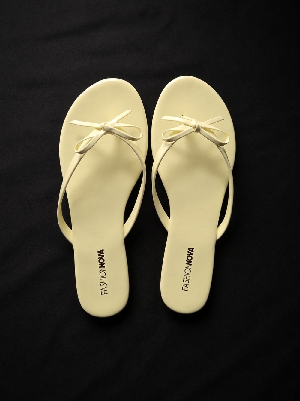 Fashion Nova Cream Bow Flip Flop Sandals